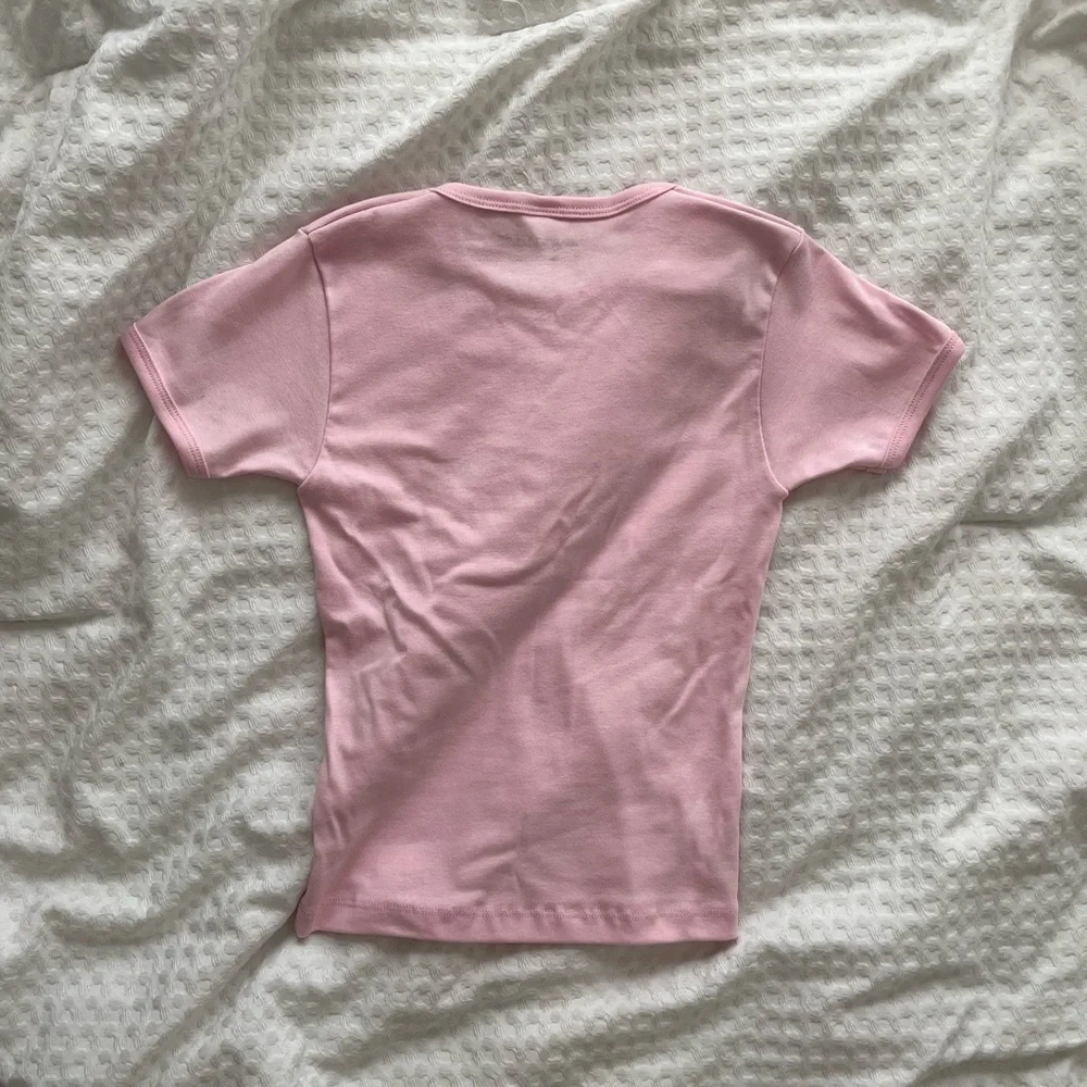 Library Science “Bare Minimum” Baby Tee - Picture 2 of 4